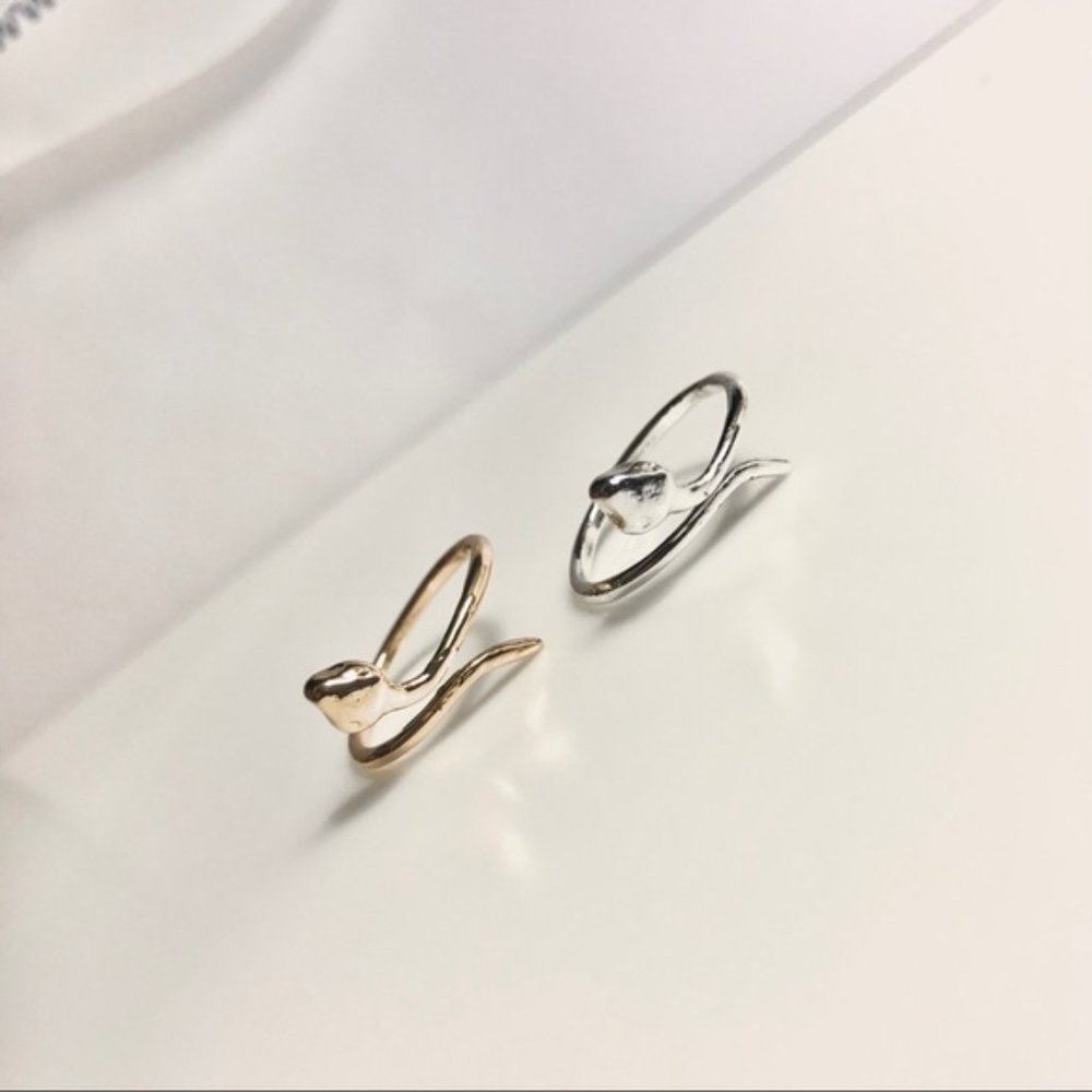 “Slytherin” Climbing Snake Cute Harry Potter Ring - Picture 3 of 7